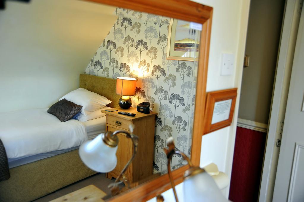 Bishops Guest Accommodation York Exteriör bild