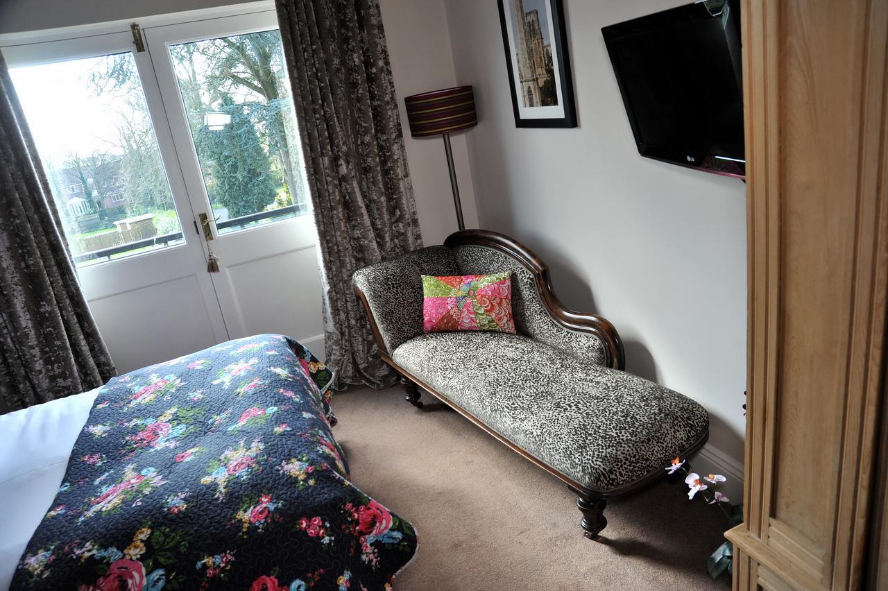 Bishops Guest Accommodation York Exteriör bild